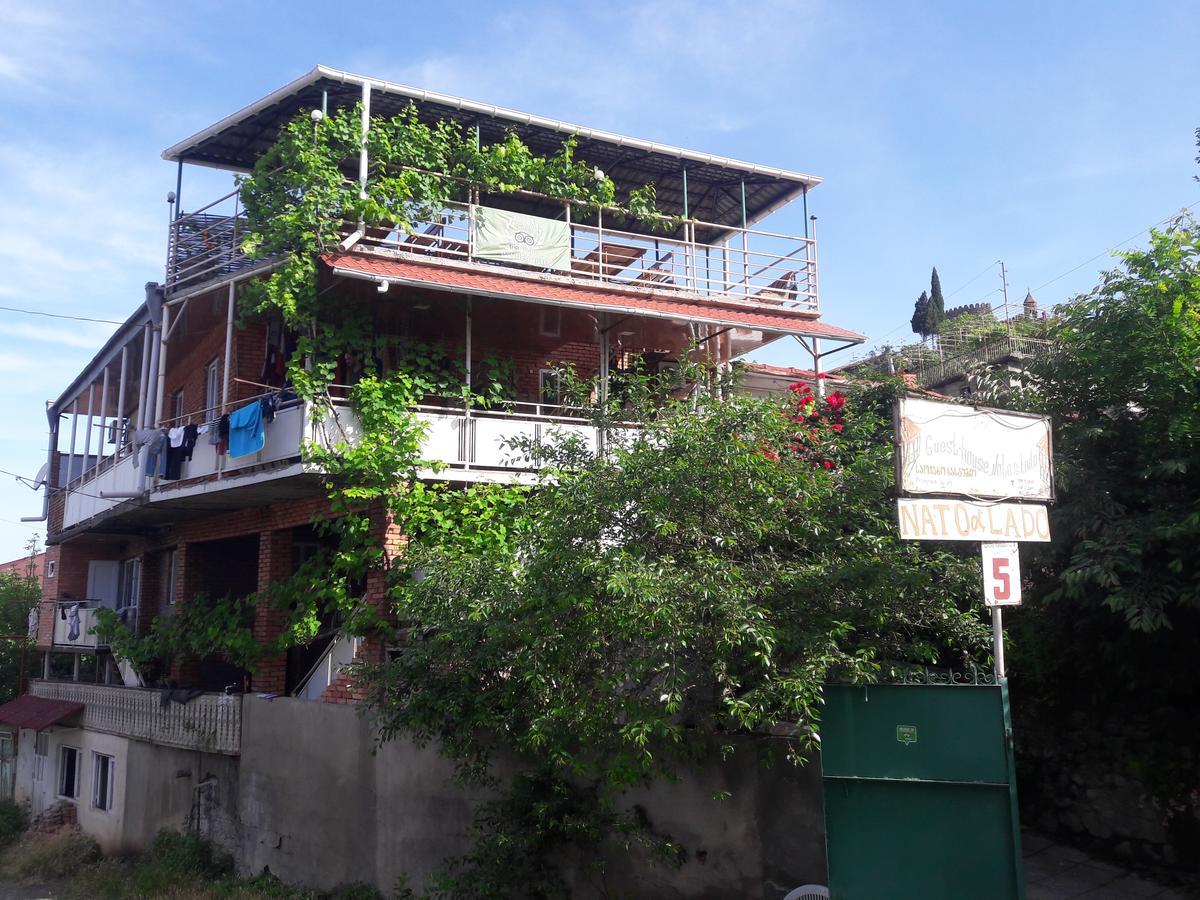 Nato & Lado Hotel Signagi Exterior foto